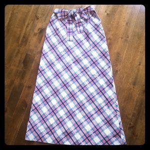 *SOLD* Modest long A-line plaid pencil Prestige